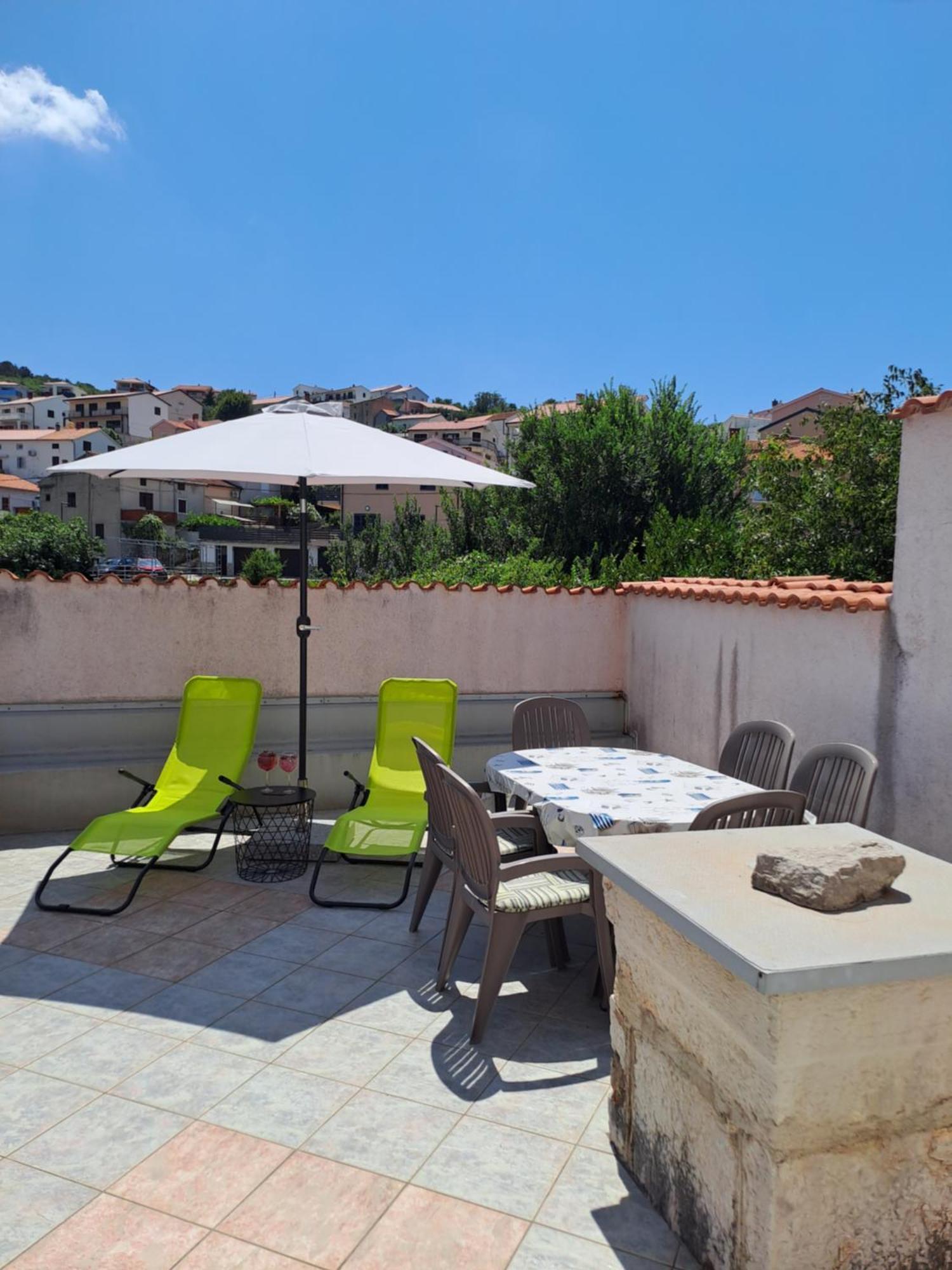 Greta Apartment Vrbnik Cameră foto